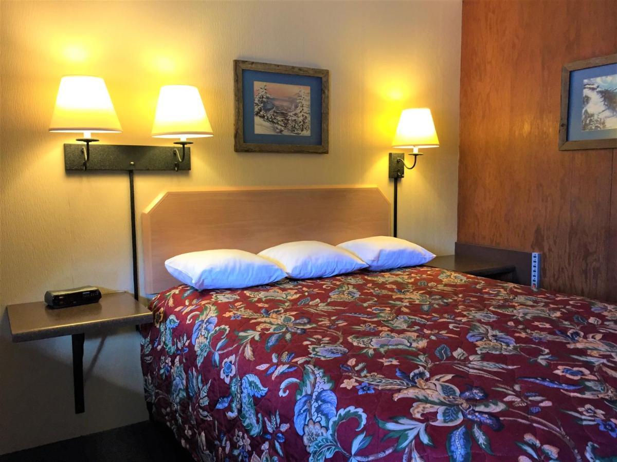 آيرونوود Indianhead Motel المظهر الخارجي الصورة